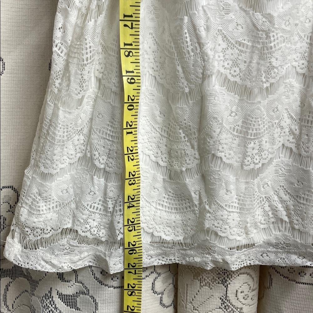 New Directions Cream Lace Blouse With Lining - Picture 6 of 6